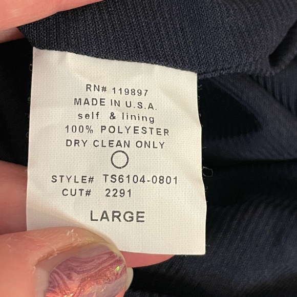 Collective Concepts Blue Floral One Shoulder top Size LG tie waist short sleeve - Picture 14 of 15